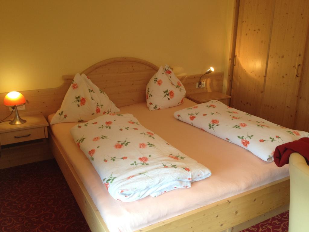 Villa Weisssteinalm Kaprun Habitación foto