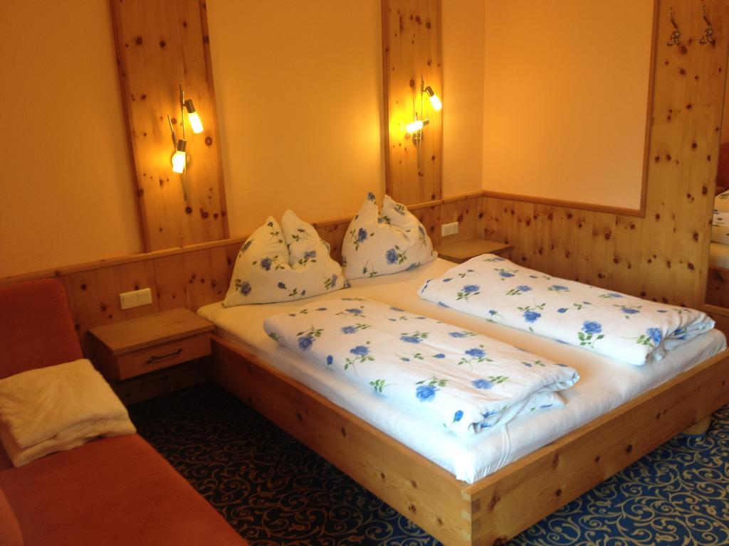 Villa Weisssteinalm Kaprun Habitación foto